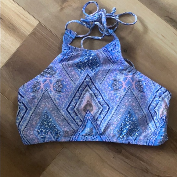 To small. - Picture 1 of 1